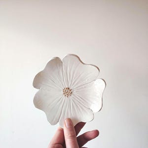 Jewelry bowl - Flower bowl - Daisy ceramic empty pocket