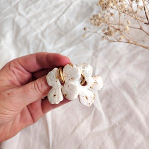 White flower earrings - Flower hoop earrings - Flower tassels for hoop earrings