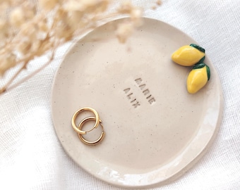 Plato de cerámica con forma de limón para guardar objetos pequeños - Plato personalizado para joyas - Decoración con forma de limón - Regalo con forma de limón