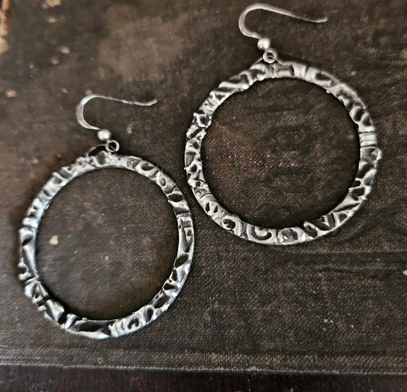 Tribal Hoop Earrings, Oxidized Silver, Lightweight Hoop, Artisan Made, Edgy Hoop Silver, Etched silver, Unique Hoop, Antique Silver, ViaLove image 2