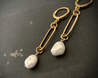 Long Pearl Gold Earrings, Modern Oval Pearl, Edgy, Organic, Baroque Pearl, Unique Pearl, Modern Gold, Pearl Drop, Unique Handcrafted Jewelry
