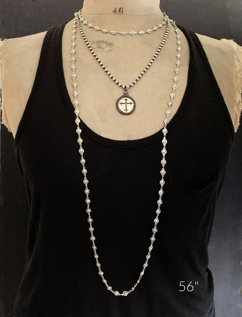 Long collier chaîne de perles en argent, long tour de cou, argent antique, perle en métal argenté, chaîne avant-gardiste, bijoux bohèmes rock n roll, ViaLove image 4