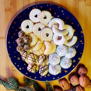 PREORDER- Traditional Czech Christmas Cookies. Assortment of 6 classic cookies. Linzer cookies, Grandmas Holiday treats, European sweets