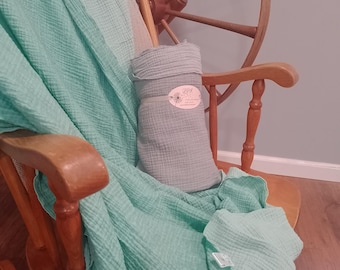 LPK Shibhori Summer blanket. Airy. Light. Adult sized. Reversible