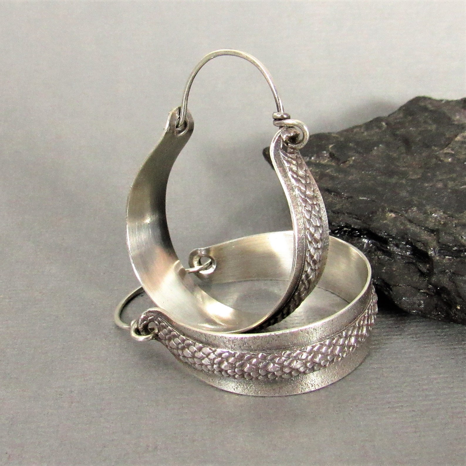 Snake Earrings for Women Sterling Silver Dainty Snake Shaped Huggie Hoop Earrings Jewelry Gifts