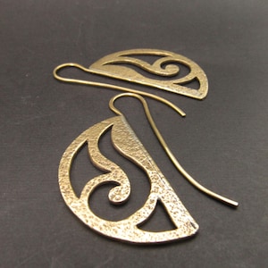Art Nouveau Inspired Bronze Statement Earrings – Handcrafted by Mocahete