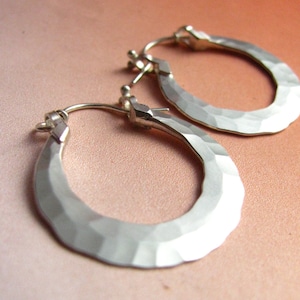 Classic Small Hammered Sterling Silver Hoop Earrings, Artisan Silversmith Jewelry, Lightweight Hand Forged Silver Earring