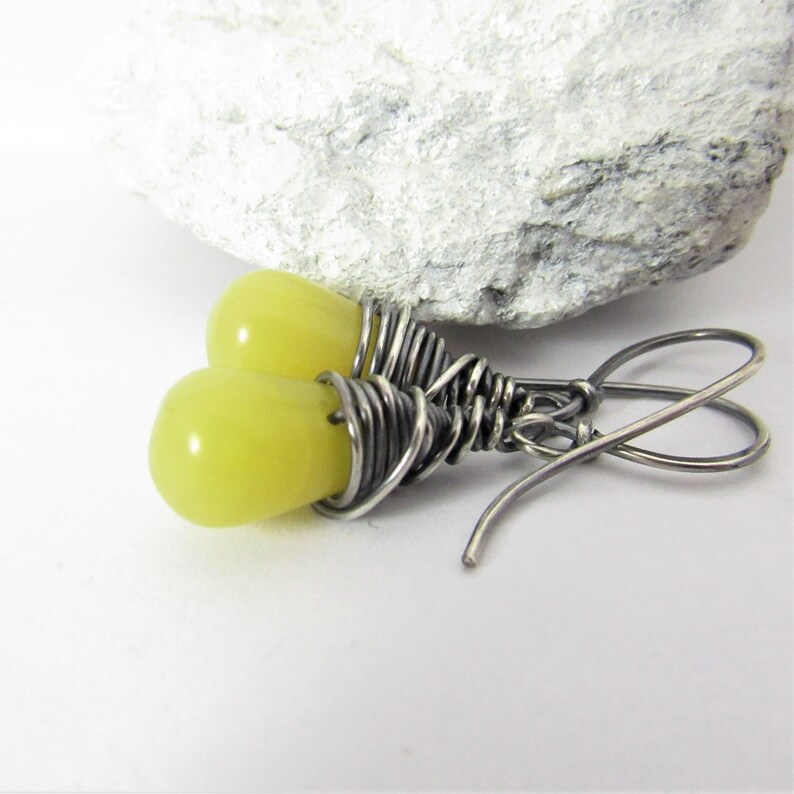 Wire Wrapped Sterling Silver And Citrusy Serpentine Drop Earrings, Lovely yellow Green Chartreuse Color image 3
