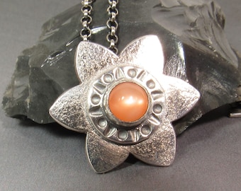 Argentium Sterling Silver Peach Moonstone Flower Pendant Necklace
