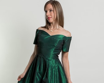 Vintage Satin Emerald Green Off Shoulder Party Dress (Size Medium)