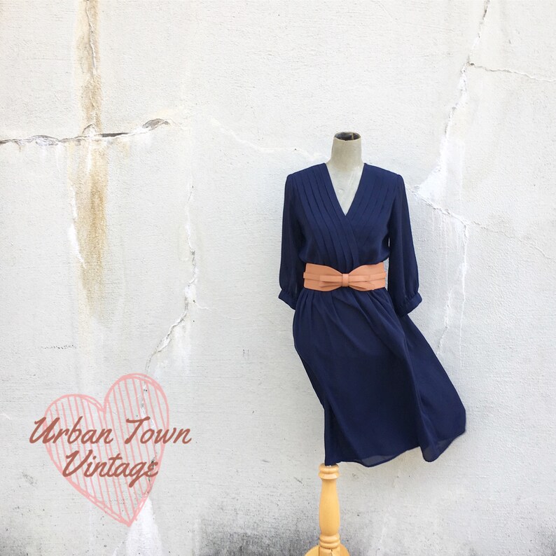 1990s Dark Navy Blue Sheer Plunge Neck Dress Women/'s Size 8 to 10 Size M