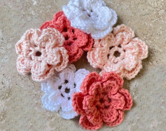 Handmade Crochet Roses, Peach, Apricot and white, Flower Applique, Motifs, Clips, scrapbooking, Rose applique 4.5cm