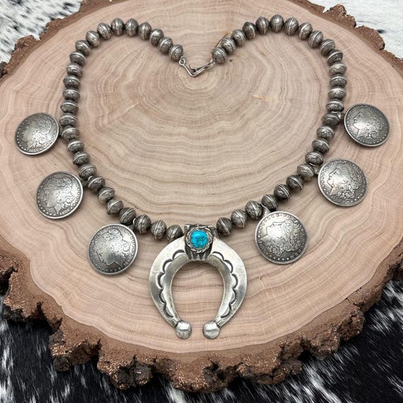 1970s Native American NAVAJO Silver Turquoise Naja Necklace Morgan