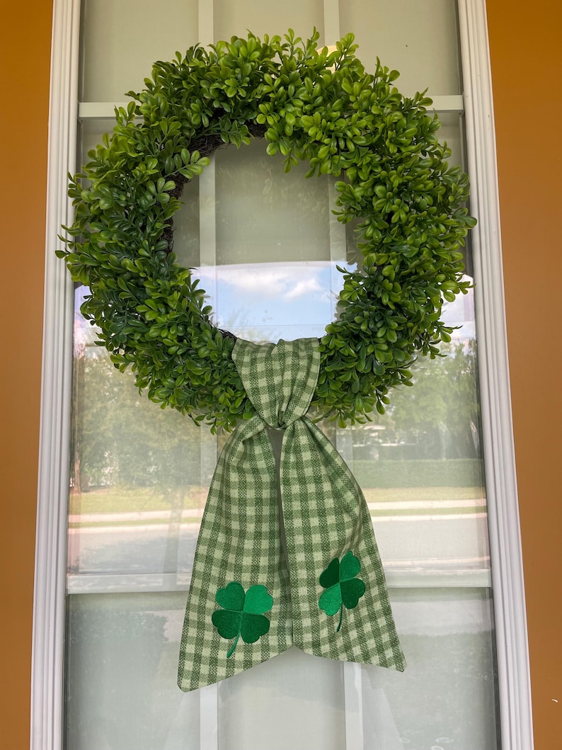 St.Patricks Day Wreath Sash. Clover Wreath Sash. Irish Wreath Sash