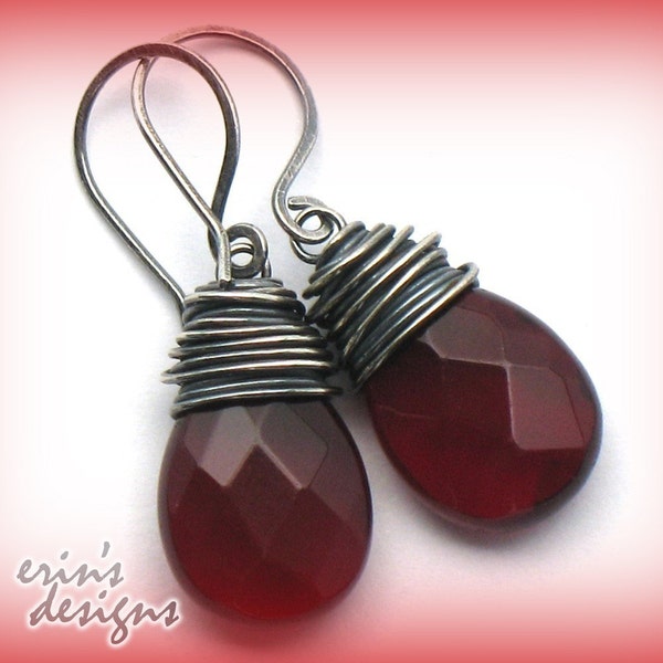 LUCY - Teardrop Briolette Earrings - Oxidized Sterling Silver and Garnet Red Quartz