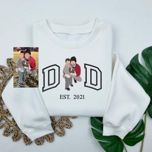 Custom Embroidered Dad Sweatshirt, Custom Father&#39;s Day Crewneck, Custom Embroidered Portrait Sweatshirt From Photo, Embroidered Family Shirt
