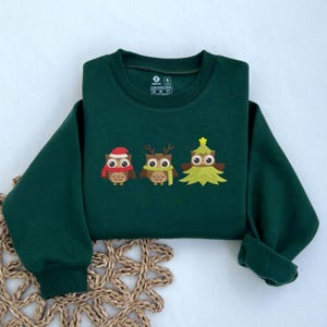 EMBROIDERED Christmas Owl Sweatshirt, Cool Owl Shirt, Animal Lover Gift, Animal Lover Shirt, Owl Lover Gift, Nature Animal Unisex Sweatshirt