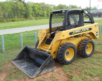 Repair for John Deere 240 and 250 Skid Steer Loader Technical Service Manual