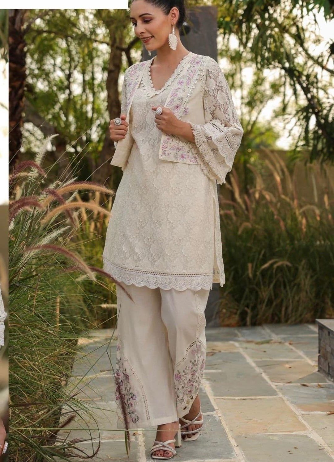 Offwhite 3piece Indian Fusion Wear With Net & Lace Kurta, Embroidered — free download