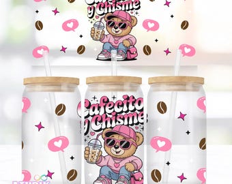 Envoltura para vaso de vidrio Cafecito Y Chisme, lindos diseños de lata de café de vidrio Oso para sublimación UVDTF, envoltura Libbey de 16 oz PNG, descarga digital de vaso de vidrio