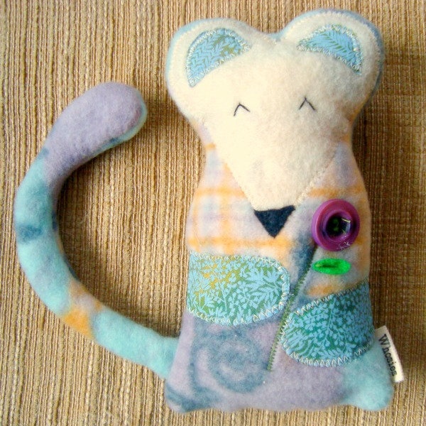 Love-Lee mouse Doll pattern pdf toy Download Pattern Now