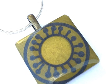 Unusual scandinavian inspired Retro Print Crafted Ceramic 16"-17.5"Necklace