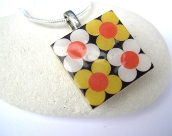 Unique gift Unusual scandinavian inspired Retro Print Crafted Ceramic Enamelled 16-17.5" Necklace