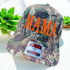 3D Puff Embroidered Mama Hat – Otto Snapback Baseball Cap for Moms – Trendy Mom Hat, Minimalist Mother’s Day Gift, Mama Trucker Cap