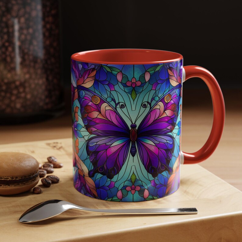 Taza de café con diseño de vitral con detalles de mariposas: taza artística vibrante, artículos para beber coloridos, regalo para ella, decoración del hogar, taza para amantes de las mariposas imagen 3