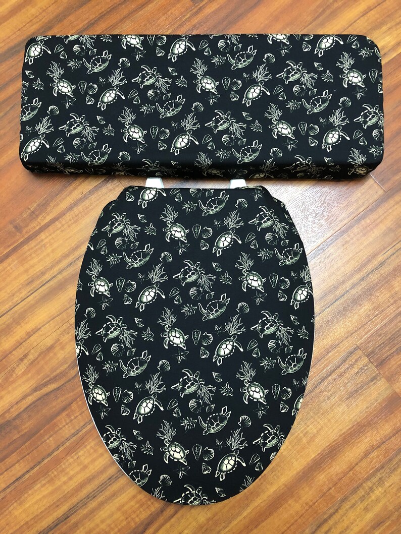 Tan Turtles On Black Toilet Seat Tank Lid Cover Set