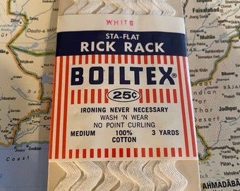Vintage White Medium Rick Rack----3 Yards