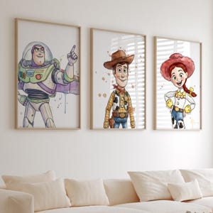 Set de 12 láminas imprimibles de Toy Story para pared: Woody y Buzz Lightyear. Decoración de pared para niña, niño o niña. Descarga digital en acuarela para habitación infantil.