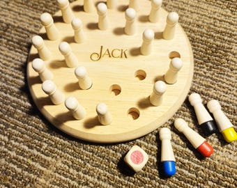 Personalized Memory Skill, match the colors peg game