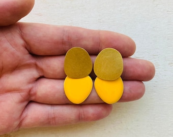 Gold brass and enamel earrings, stud earrings, 10 colors of enamel, geometric color jewelry, handmade mustard earrings