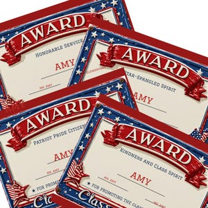 Può includere: Una collezione di premi a tema patriottico con accenti rossi, bianchi e blu. Ogni certificato presenta la parola "AWARD" in un banner, con testi come "Honorable Service" e "Patriot Pride Citizen". I certificati sono decorati con stelle e bandiere.