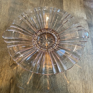 Pink glass vintage 1930s mint dish