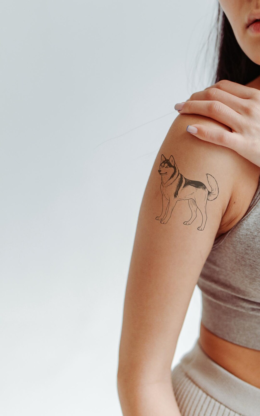 本日はありがとうございました。 愛犬のシルエットをご夫婦お二方に施術させて頂きました。 またよろしくお願いいたします！ #tattoo #タトゥー # タトゥーアイデア #art #アート #タトゥー女子 #tattoo女子 #シルエットタトゥー #シルエット #ワンポイント #犬タトゥー ..., image size:1080x1728