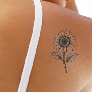 Sunflower Temporary Tattoo – A Delicate Symbol of Positivity & Joy