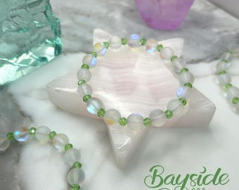 Spring Green & White Mermaid Glass Beaded Bracelet, Stretch Bracelet, Gifts For Her