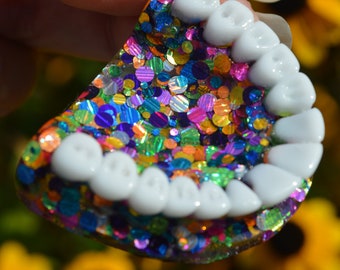 Teeth Keychain Dental Hygienist Gift Dentist Purse Charm 3D Unique Sparkling Teeth Magnet