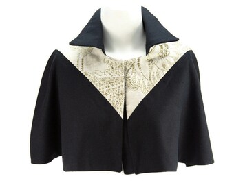 Black and Gold Museum Cape TOP00005