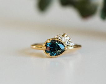 Pear cut teal sapphire ring with Canadian diamonds, women's solid gold engagement ring, 18k yellow gold-etsy design award finalist