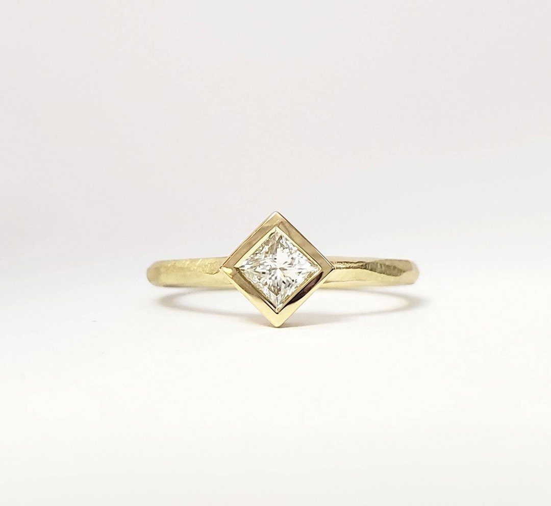 Square Canadian Diamond Princess Cut Solitaire Engagement Ring Bezel ...