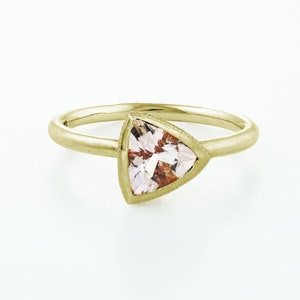 Morganite trillion cut 10k, 14k, 18k solid yellow gold ring,hand engraved, engagement ring, gift for her 7mm stone