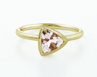 Morganite trillion cut 10k, 14k, 18k solid yellow gold ring,hand engraved, engagement ring, gift for her 7mm stone