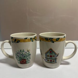 Thomson Pottery Ceramic Coffee Mug “Birdhouse” Pattern