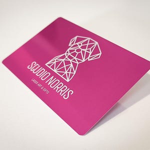 5 x personalisierte 1-seitig lasergravierte, dünne (Aluminium) Visitenkarten, Mitgliedskarten, VIP-Karten, Kundenkarten, Geschenkkarten