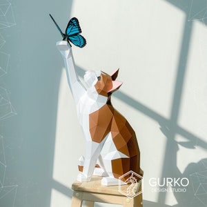 Gatto di carta con farfalla, modello digitale, download PDF, Gurko, LowPoly, Pepakura, scultura origami, decorazione per feste in carta, regalo fai da te