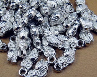 30 small silver owl charms   acrylic Halloween charm steampunk jewelry findings supplies   quantity 30 (99-93)