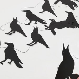 Black bird garland paper sewn Halloween goth raven crow craft papers   decorations   Craft
